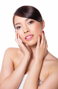 Asya Güzeli beyaz izole