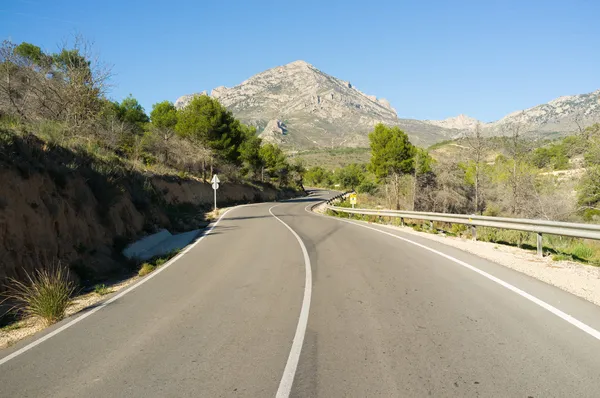 Dağ yolu — Stok fotoğraf