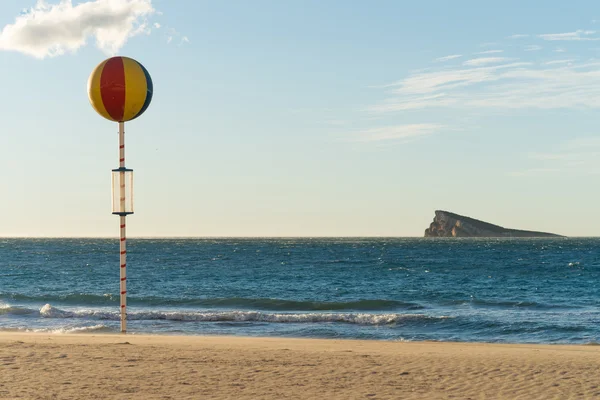 Benidorm strand en eiland — Stockfoto