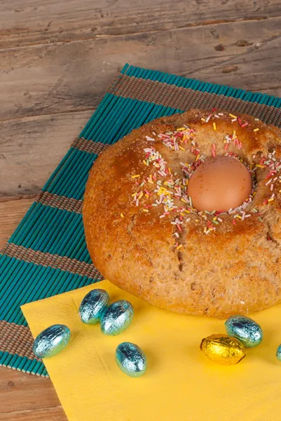 Traditionella spanska mona de pascua — Stockfoto