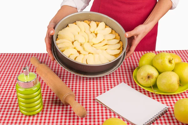 Apple pie klaar voor de oven — Stockfoto