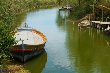 La albufera balıkçı tekneleri