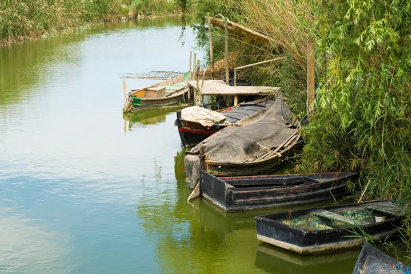 La albufera balıkçı tekneleri — Stok fotoğraf