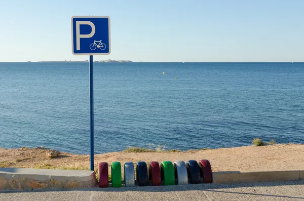 Plaza de aparcamiento para bicicletas —  Fotos de Stock