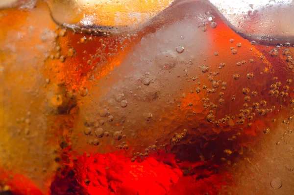 Ice cubes and coke — Stock Photo, Image