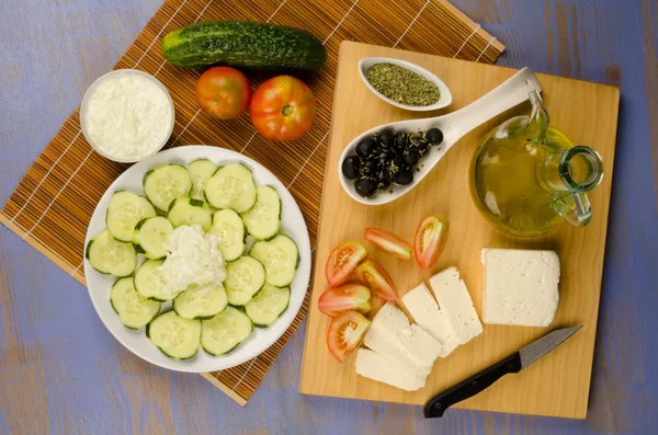Ingredientes de salada mediterrânica — Fotografia de Stock