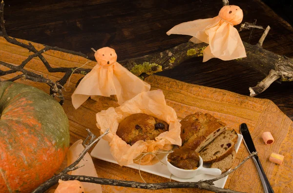 Halloween pumpkin cake — Stock Photo, Image