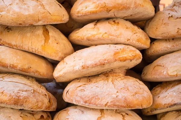 Freshly baked bread — Stock Photo, Image