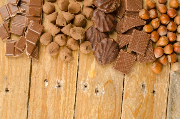 坚果和巧克力 — 图库照片