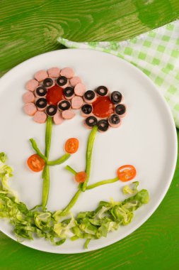 çocuklar için salata