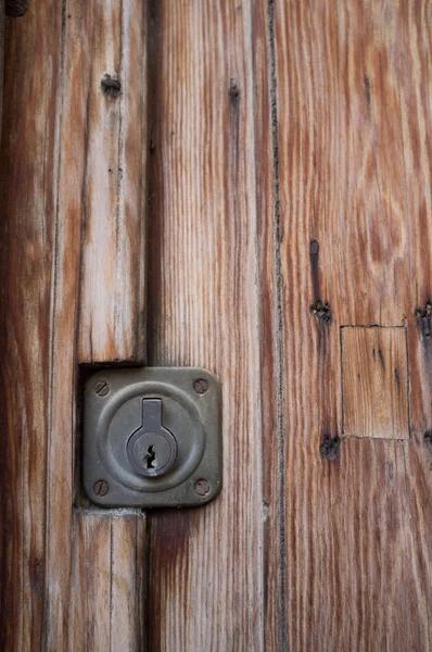 Vecchia serratura e porta — Foto Stock