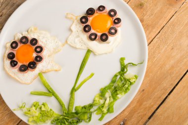 çiçekler kadar güneşli tarafı