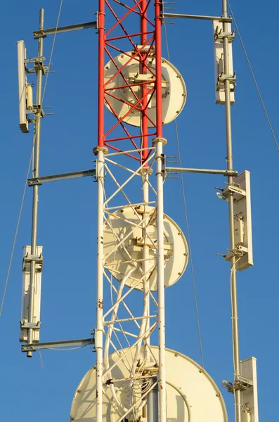Telecommunicatie mast — Stockfoto