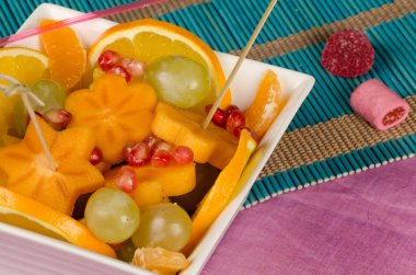 çocuklar için meyve salatası