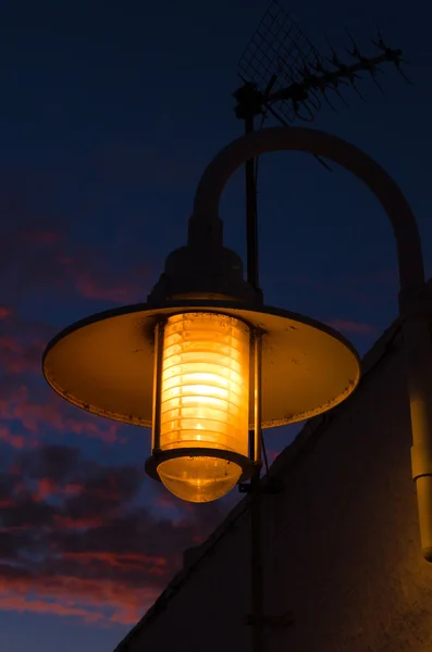 Gamla gatan lampa — Stockfoto