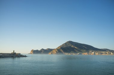 altea defne üzerinde sabah erken