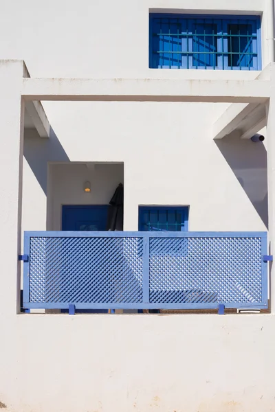 White and blue facade — Stock Photo, Image