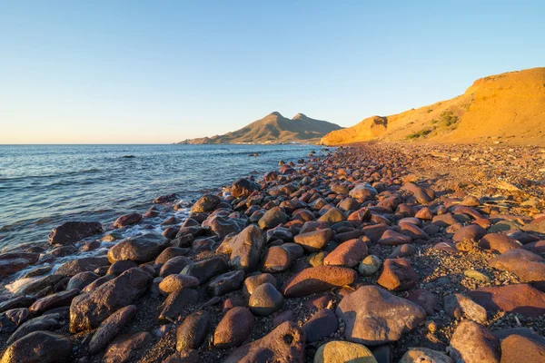 Cabo de gata ακτή με την Ανατολή — Φωτογραφία Αρχείου