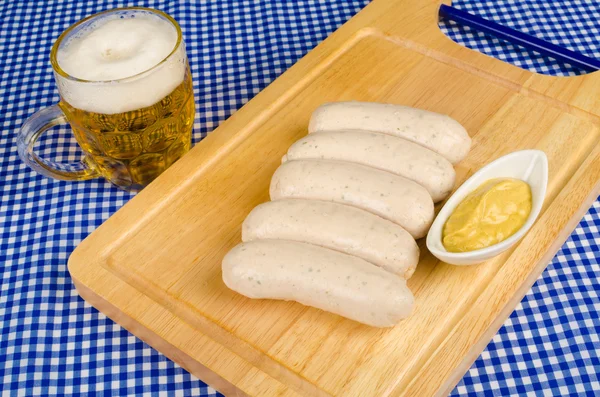 Beer and sausages — Stock Photo, Image