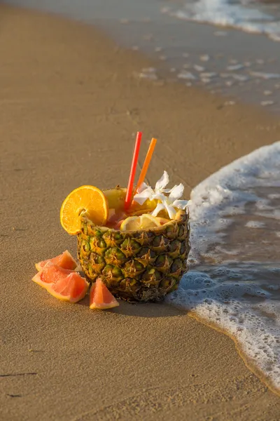Fruchtiges Getränk — Stockfoto