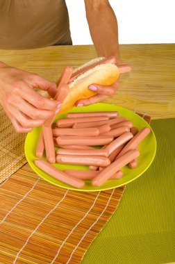 Sosisli sandviç doldurma