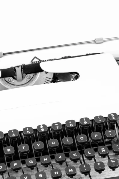 Schreibmaschine einsatzbereit — Stockfoto