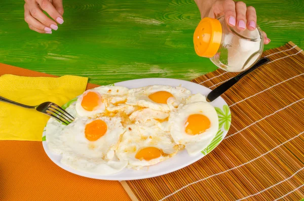 Huevos salados — Foto de Stock