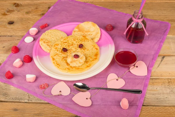 Bear pancakes — Stock Photo, Image