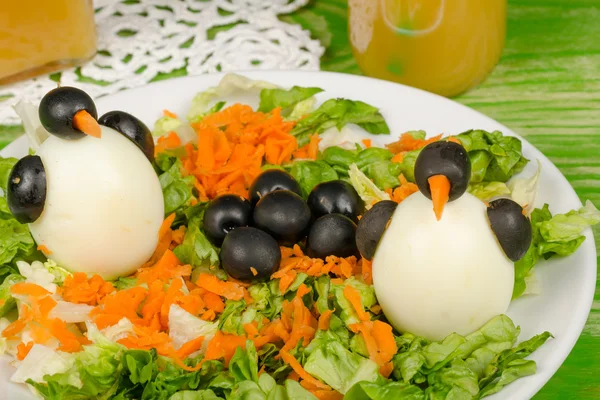 Penguin salad — Stock Photo, Image