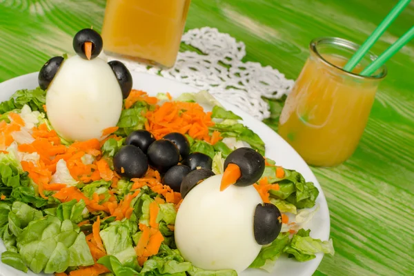 Penguin salad — Stock Photo, Image