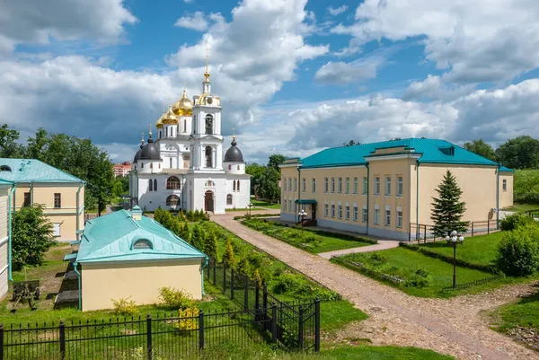 Güneşli bir günde 