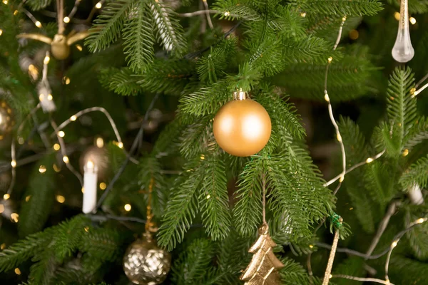 Golden Christmas Ball Tree Garland — Stock Photo, Image