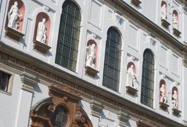 Aziz Michael Kilisesi