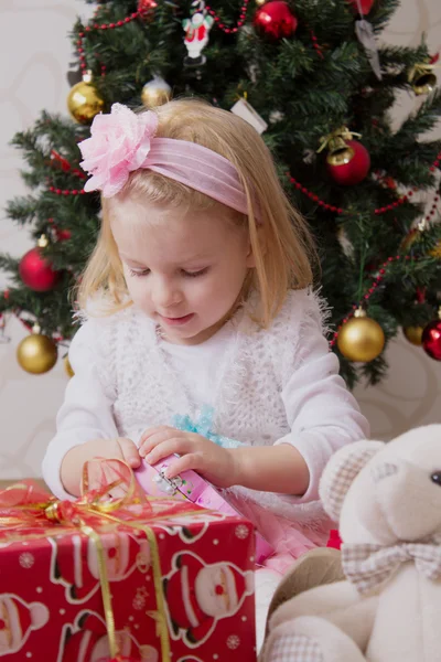 Karácsonyi kislány — Stock Fotó
