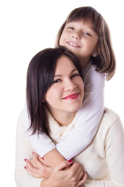 Lycklig mor och dotter kramas — Stockfoto