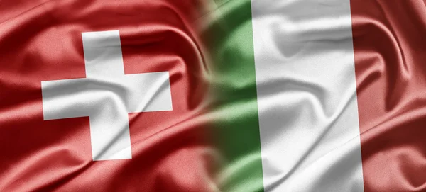 Швейцарією та Італією — стокове фото