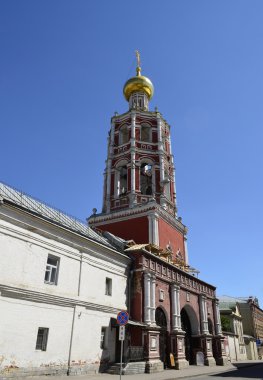 yüksek-petrovsky Manastırı