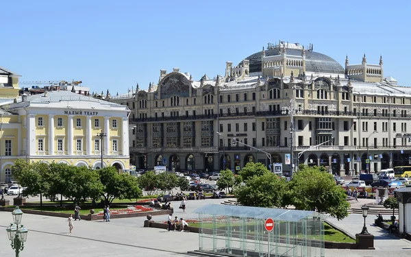 Plaza del Teatro —  Fotos de Stock