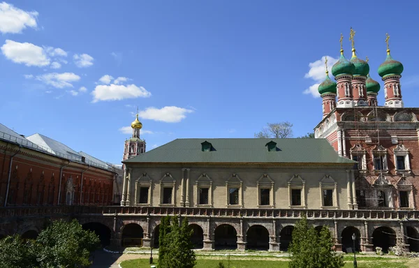 Hochpetrowski-Kloster — Stockfoto