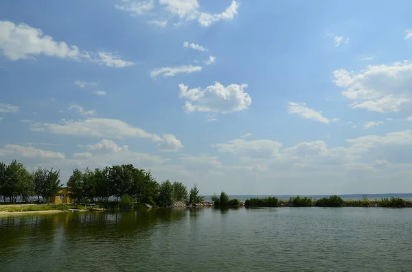 Dniprodzerzhynsk reservoir — Stock Photo, Image