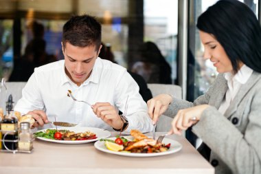 Business çift öğle üzerinde