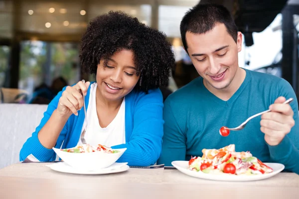 Gemeinsames Mittagessen — Stockfoto