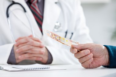 hasta rüşvet doktor