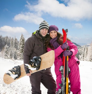 dağlarda Kayak Tatil couple