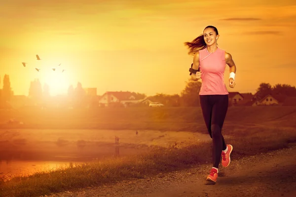 นักวิ่งหญิง — ภาพถ่ายสต็อก