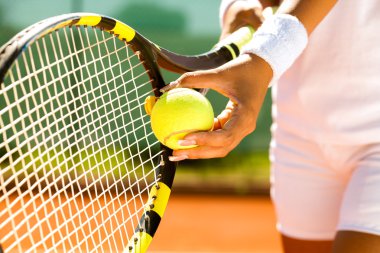 Tenis servis
