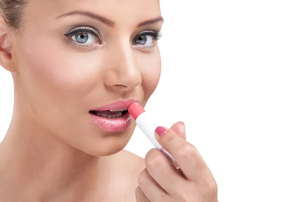 Toepassing van lippenstift — Stockfoto