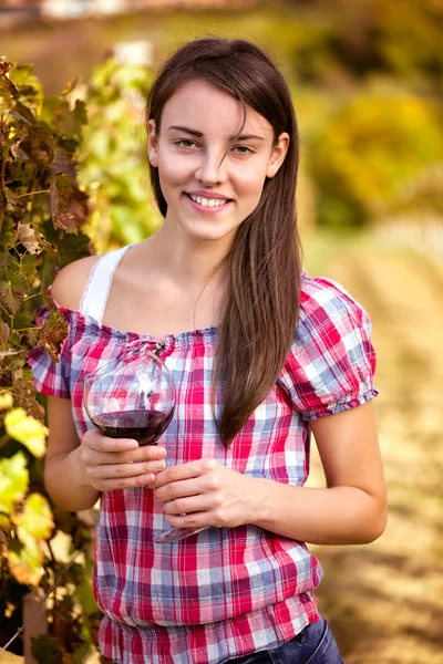 Dégustation de vin femme — Photo