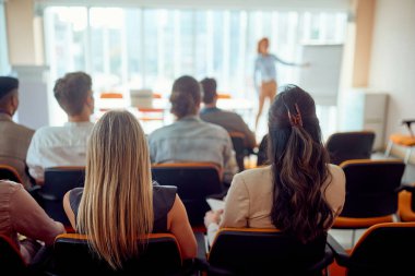 Kurumsal iş ekibi. Toplantı Seminer Eğitimi.