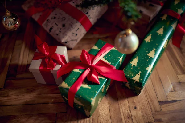 Regalo Boxes Christmas Año Nuevo Fondo Noche —  Fotos de Stock